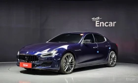 ������ Maserati Ghibli