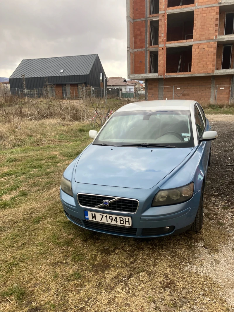 Volvo S40, снимка 1 - Автомобили и джипове - 48078632