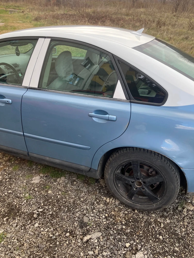 Volvo S40, снимка 9 - Автомобили и джипове - 48078632