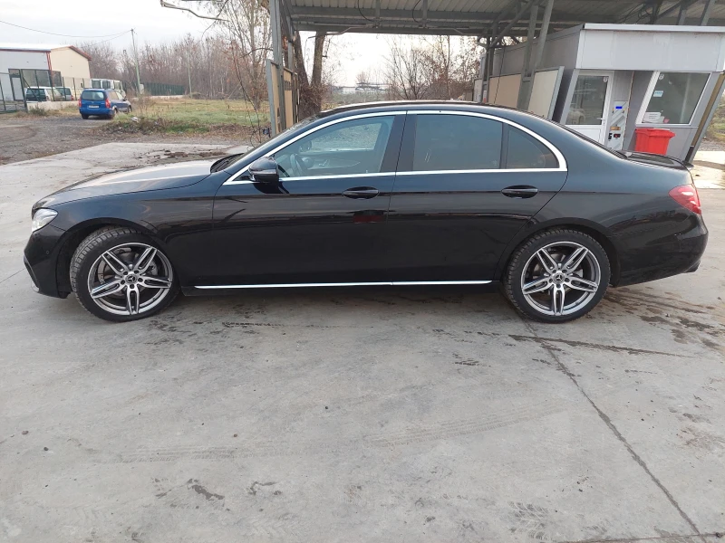 Mercedes-Benz E 220 UNIKAT, снимка 2 - Автомобили и джипове - 48340269