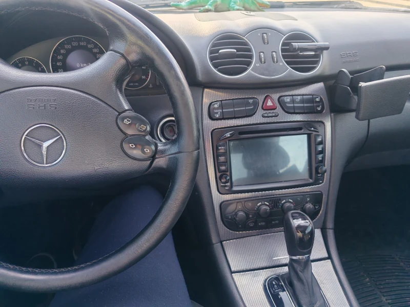 Mercedes-Benz CLK 270 CDI, снимка 5 - Автомобили и джипове - 48476688