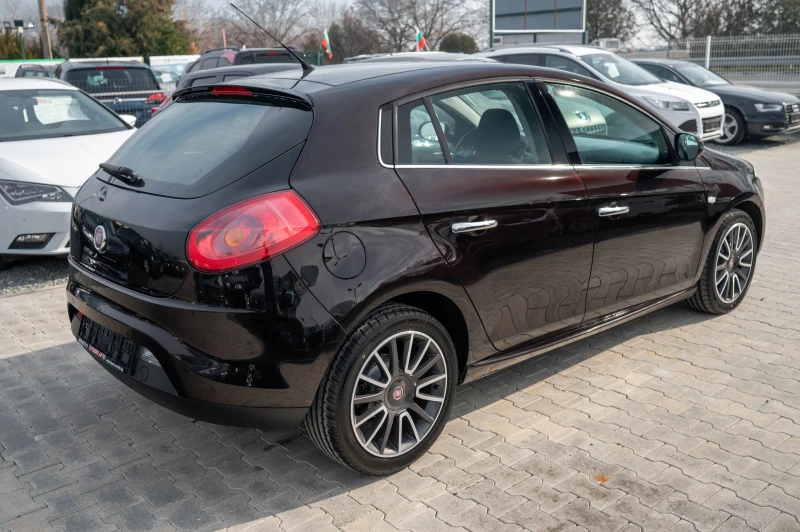 Fiat Bravo 1.6* 120кс* 2012г, снимка 7 - Автомобили и джипове - 48786225