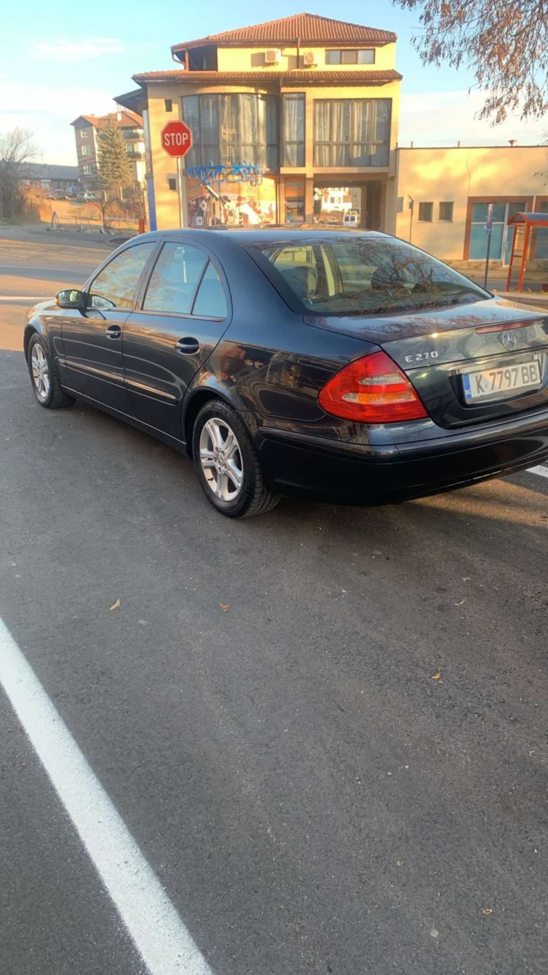 Mercedes-Benz E 270, снимка 5 - Автомобили и джипове - 49307957