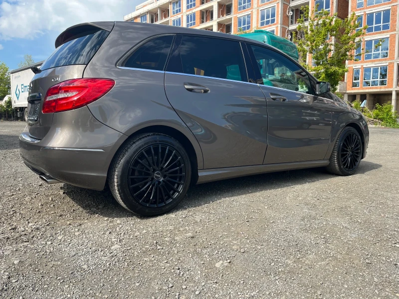 Mercedes-Benz B 200 AMG OPTIC PREMIUM , снимка 5 - Автомобили и джипове - 50305633