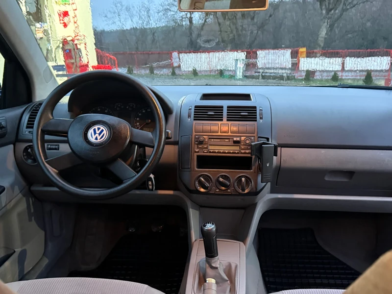 VW Polo, снимка 10 - Автомобили и джипове - 52892904