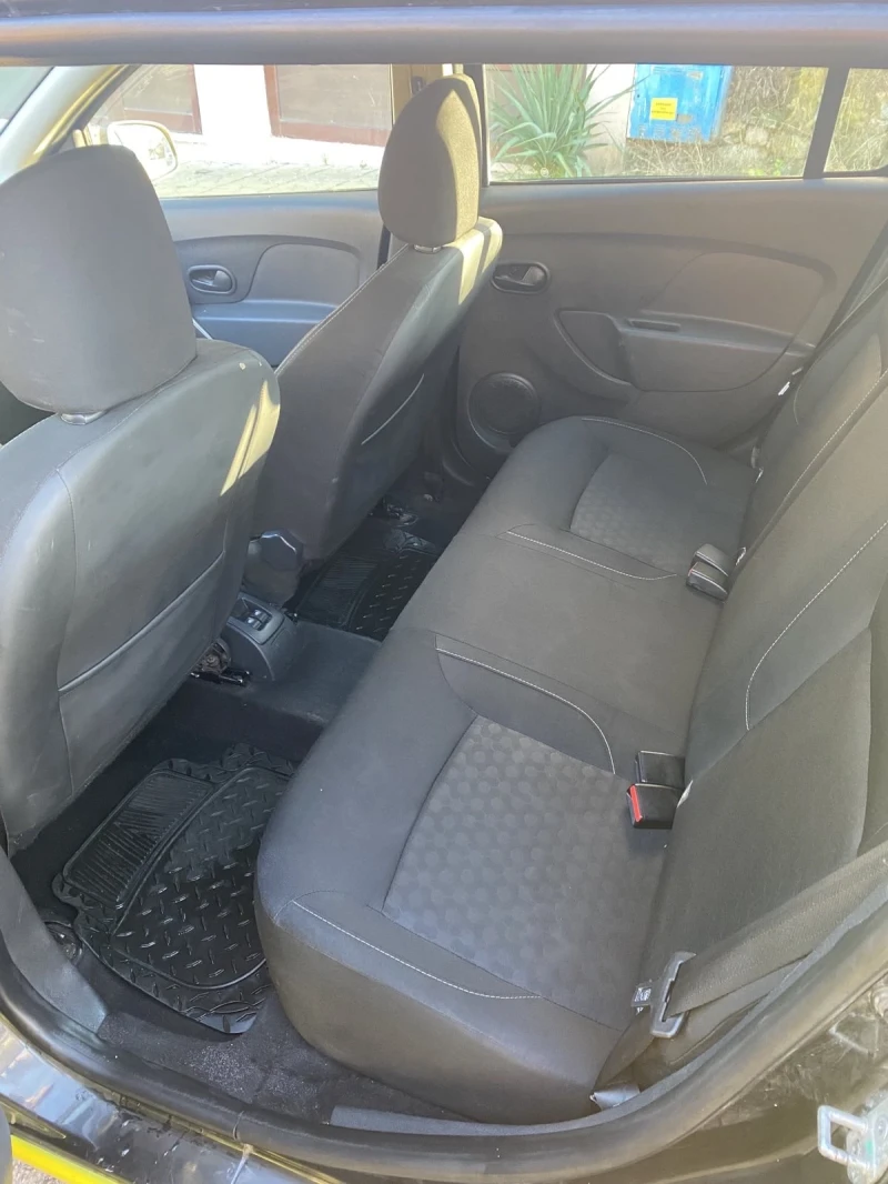 Dacia Logan 1.2 MCV, снимка 8 - Автомобили и джипове - 52931485