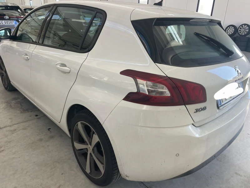 Peugeot 308 1.6HDI, снимка 4 - Автомобили и джипове - 53049287