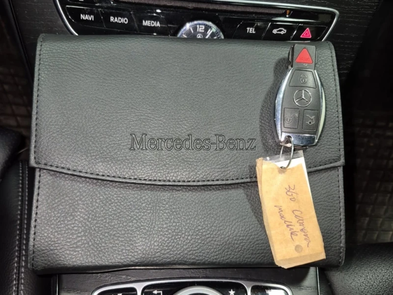 Mercedes-Benz C 300 * CARFAX * ЦЕНА ДО БГ, снимка 10 - Автомобили и джипове - 53205665