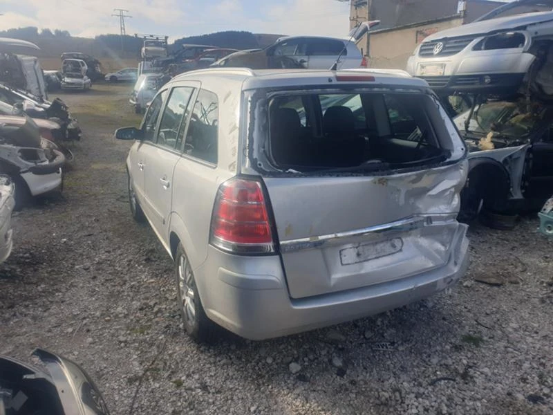 Opel Zafira 1.9 cdti - изображение 4