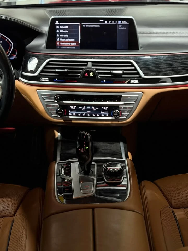 BMW 750 CARFAX* АВТОФИНАНСИРАНЕ* БЕЗ ПЪРВОНАЧАЛНА ВНОСКА*  - изображение 8