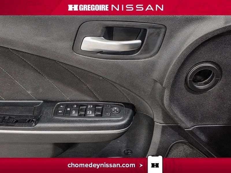 Dodge Charger * SXT * Bluetooth * Cruise * Bancs Chauffants * V6, снимка 11 - Автомобили и джипове - 56116026