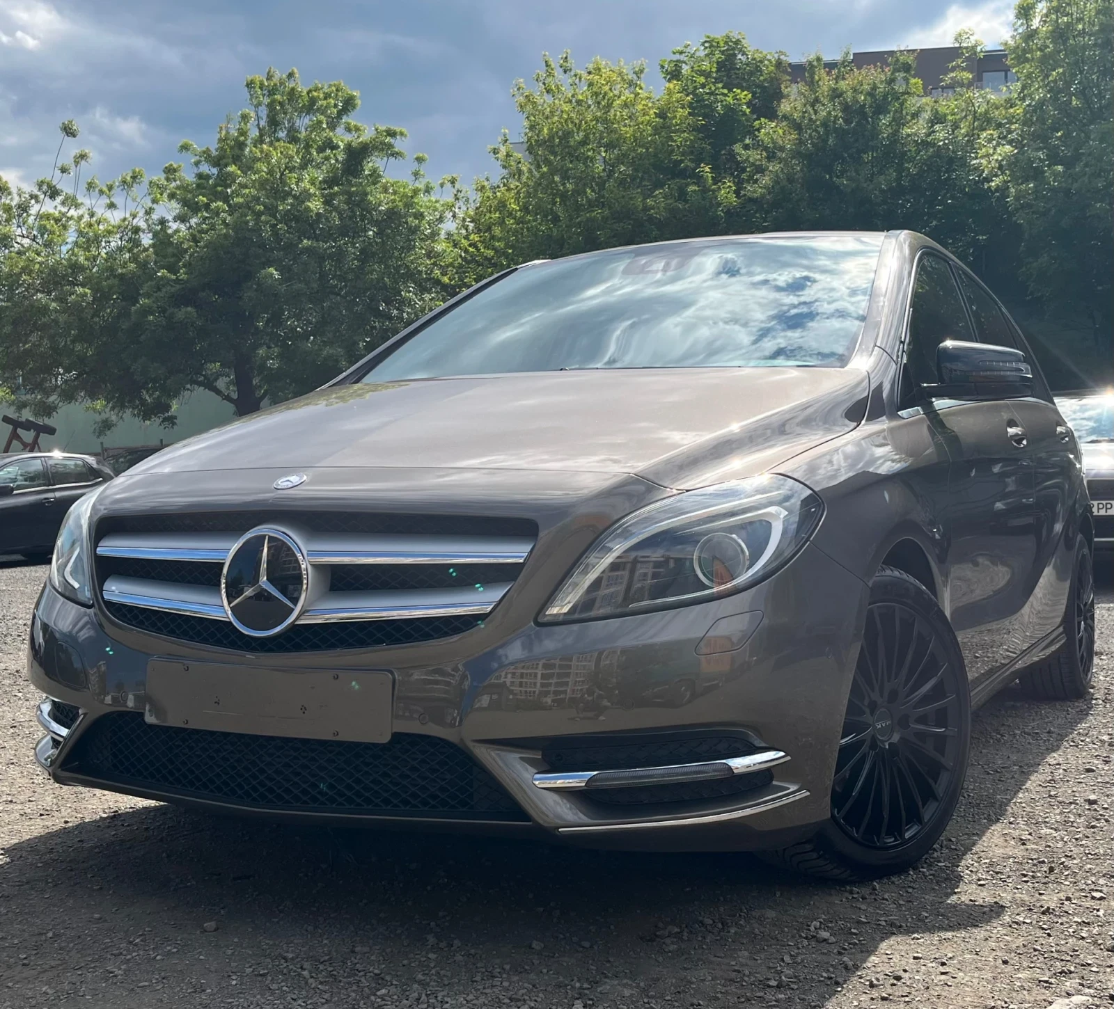 Mercedes-Benz B 200 AMG OPTIC PREMIUM , снимка 1