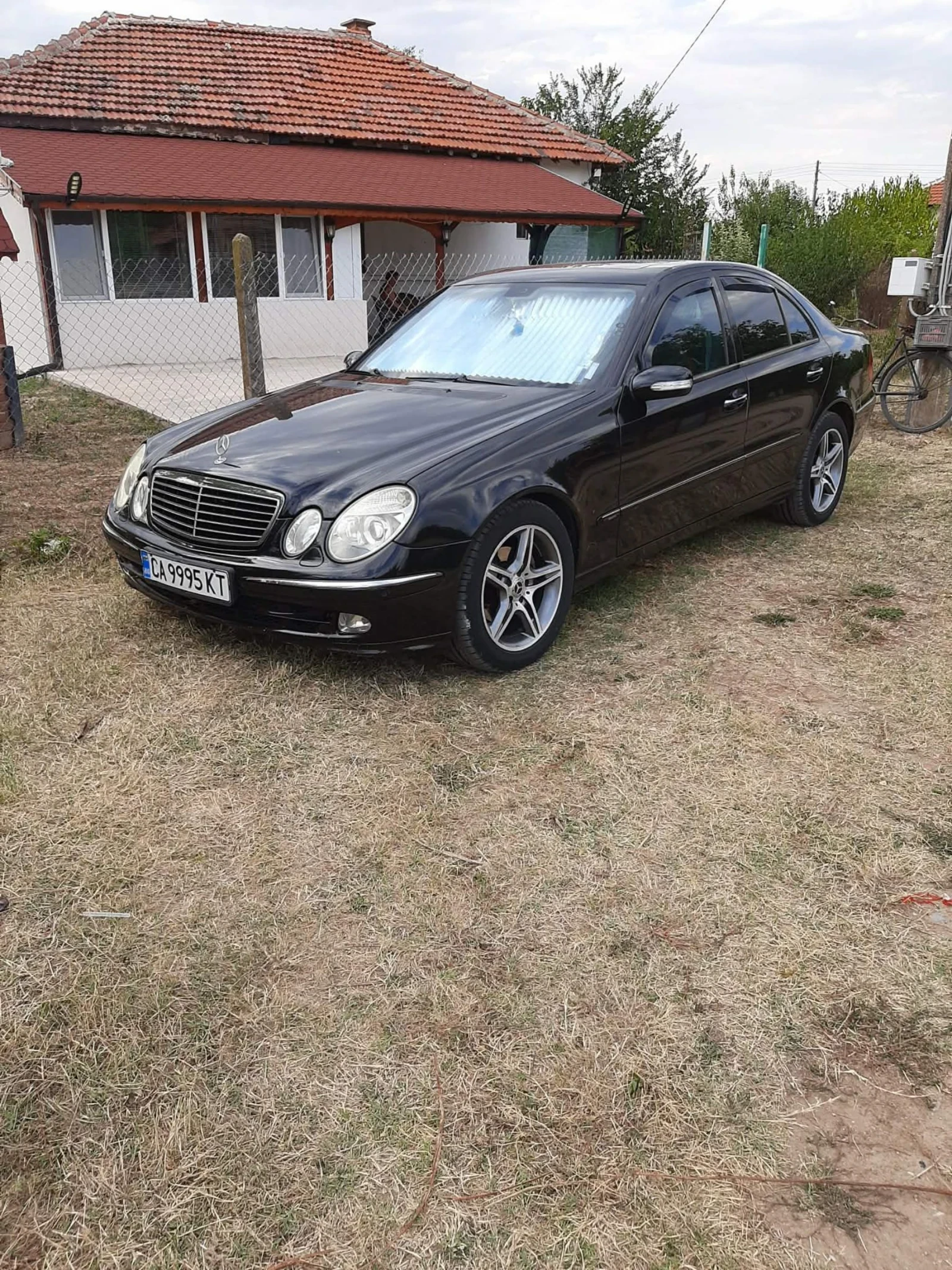 Mercedes-Benz E 220 Avantgarde , снимка 1