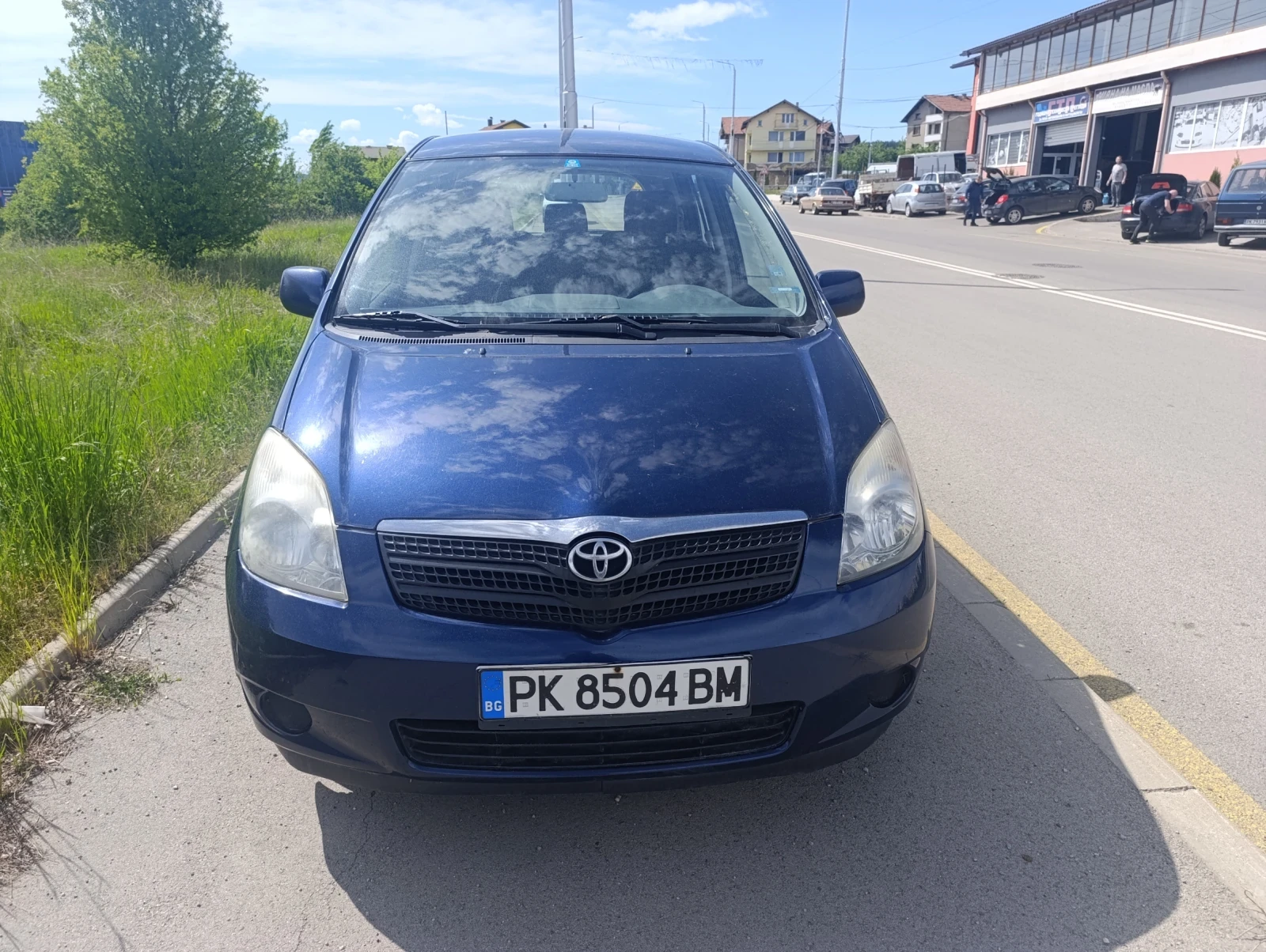 Toyota Corolla verso Газ-бензин - изображение 2