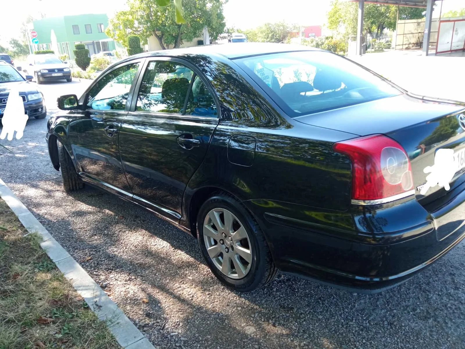 Toyota Avensis  - изображение 2