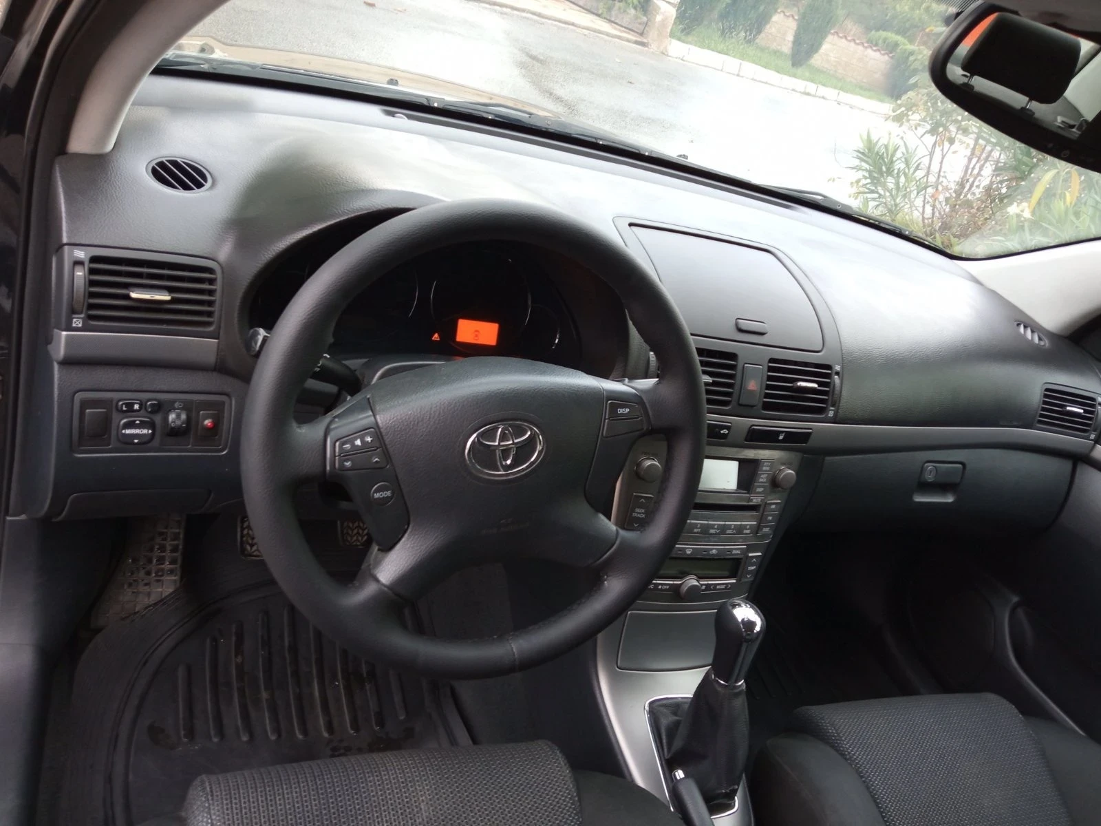 Toyota Avensis  - изображение 4