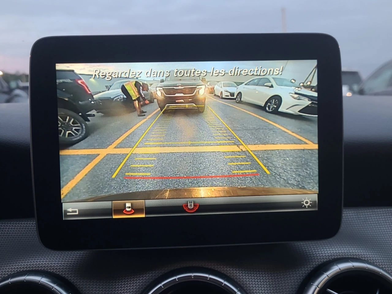 Mercedes-Benz CLA 250  - изображение 8