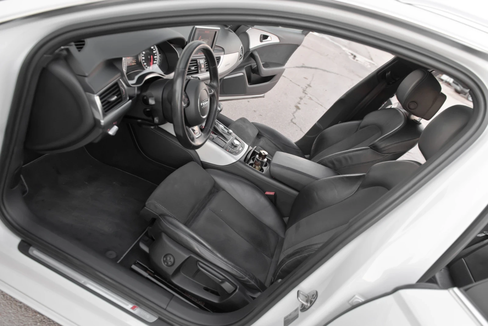 Audi A6 3.0TDI 245к.с - изображение 6