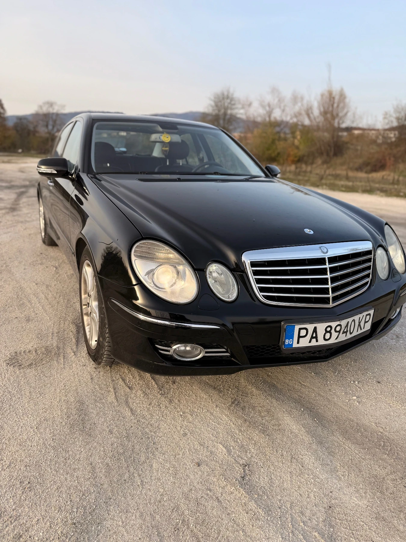 Mercedes-Benz E 350  - изображение 2