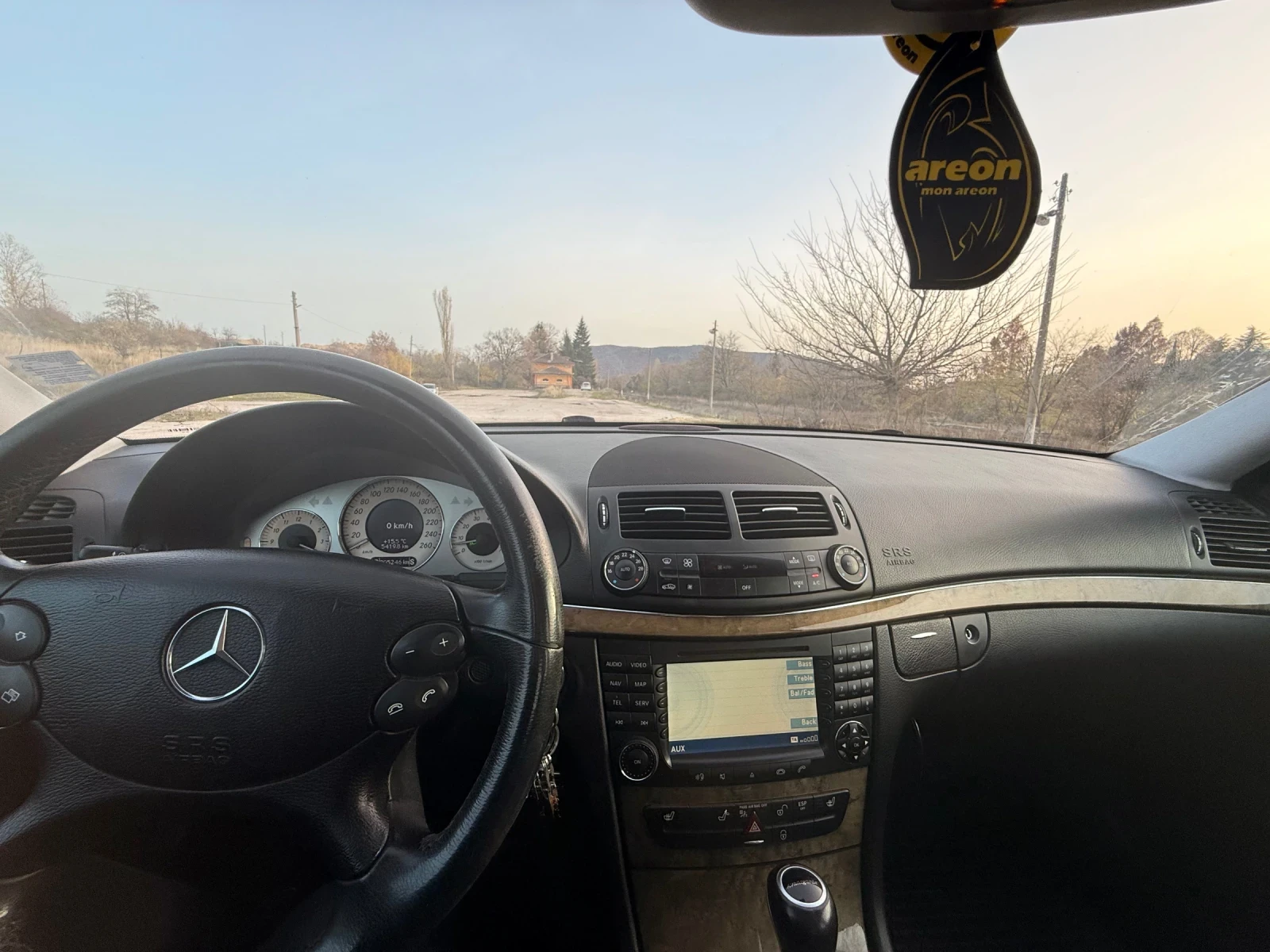 Mercedes-Benz E 350  - изображение 6