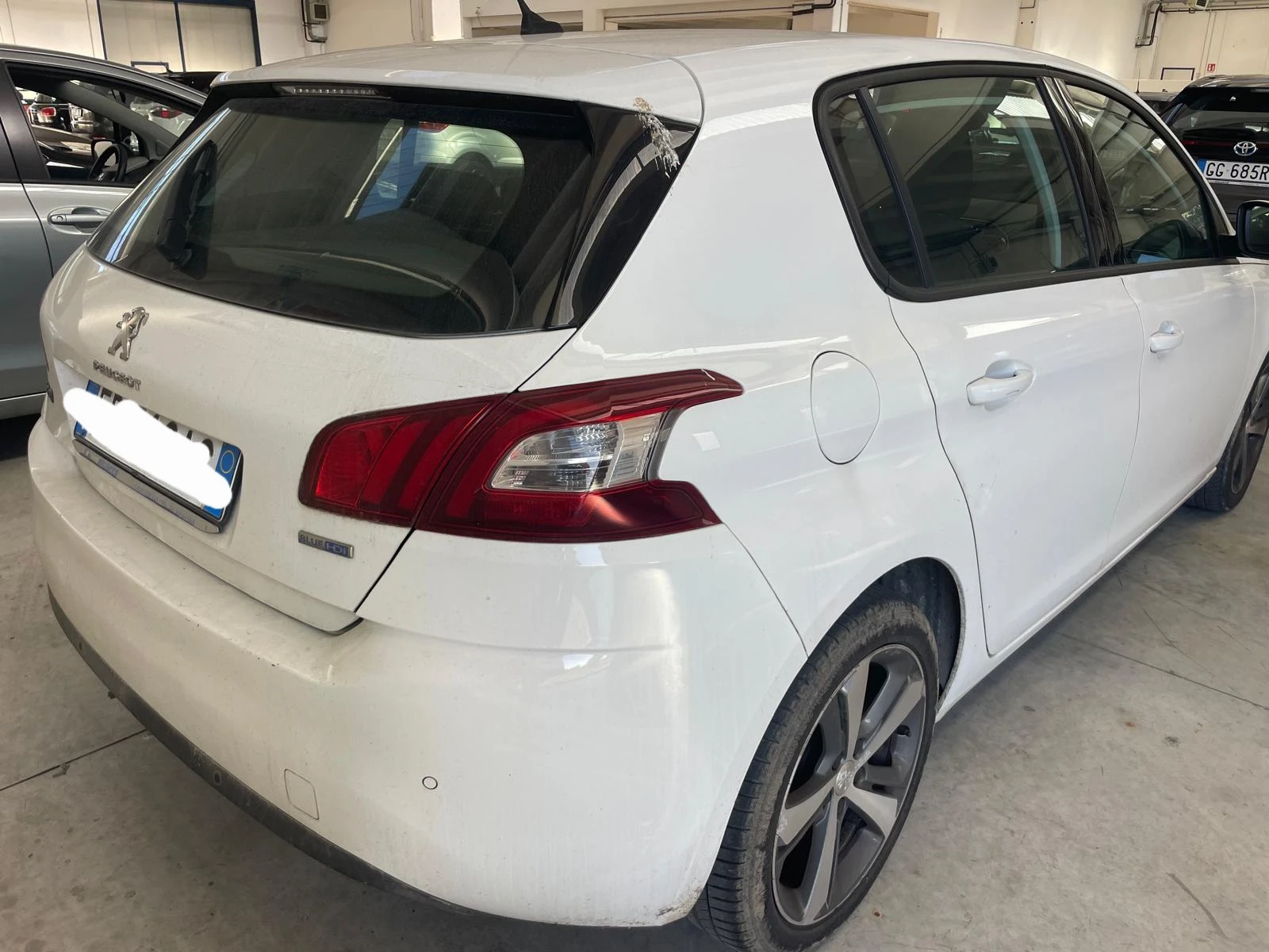 Peugeot 308 1.6HDI - изображение 3