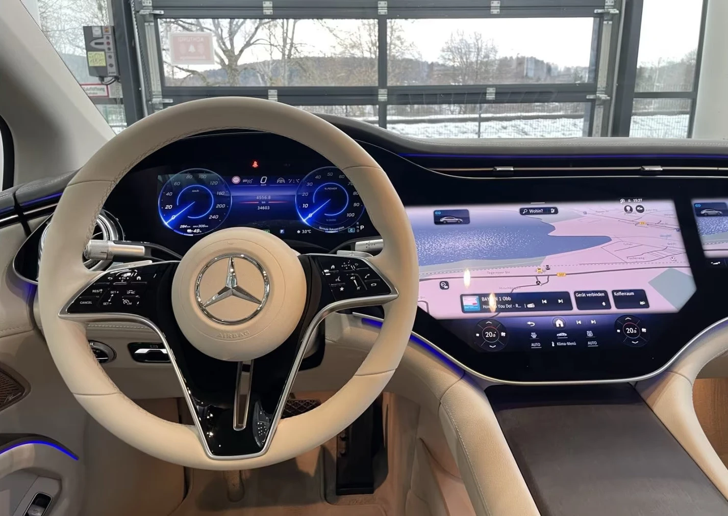 Mercedes-Benz EQS 580/523HP/4M/HYPERSCRN/360/PANO/BURM/MEMORY/941v - изображение 10