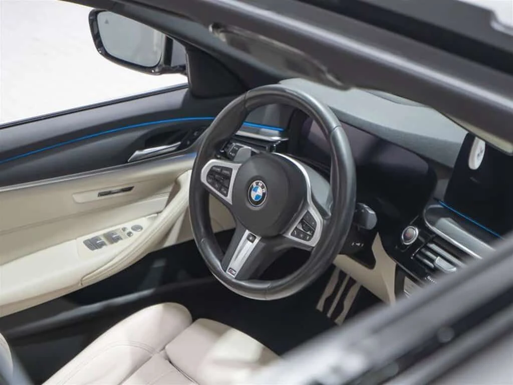 BMW 530E * xDrive Premium Essential Package M Sport Pack *  | Mobile.bg � ����������� 17