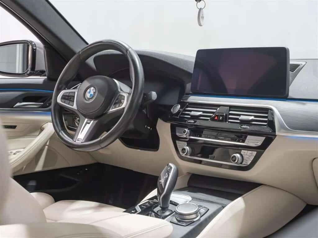 BMW 530E * xDrive Premium Essential Package M Sport Pack *  | Mobile.bg � ����������� 10