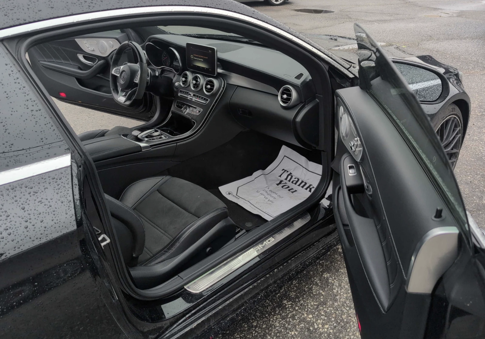 Mercedes-Benz C 63 AMG CARFAX* Подгрев* Обдухване* Кейлес* Blind Spot* , снимка 16 - Автомобили и джипове - 54001224