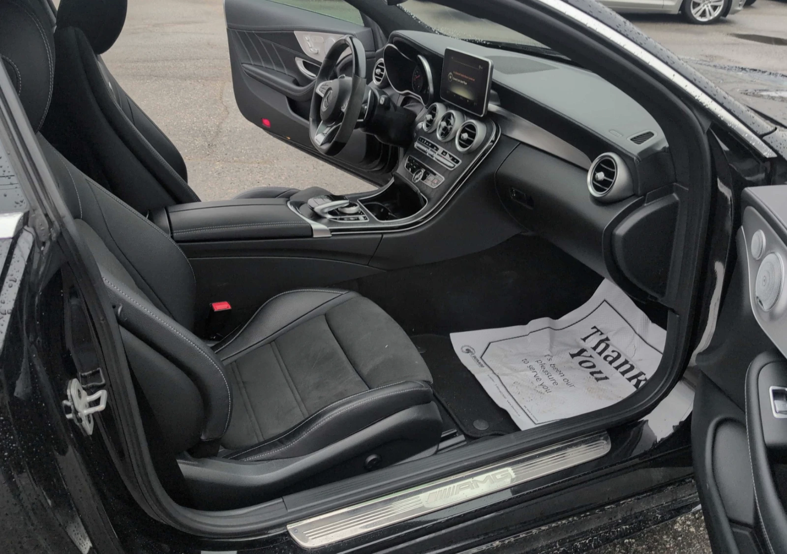 Mercedes-Benz C 63 AMG CARFAX* Подгрев* Обдухване* Кейлес* Blind Spot* , снимка 15 - Автомобили и джипове - 54001224