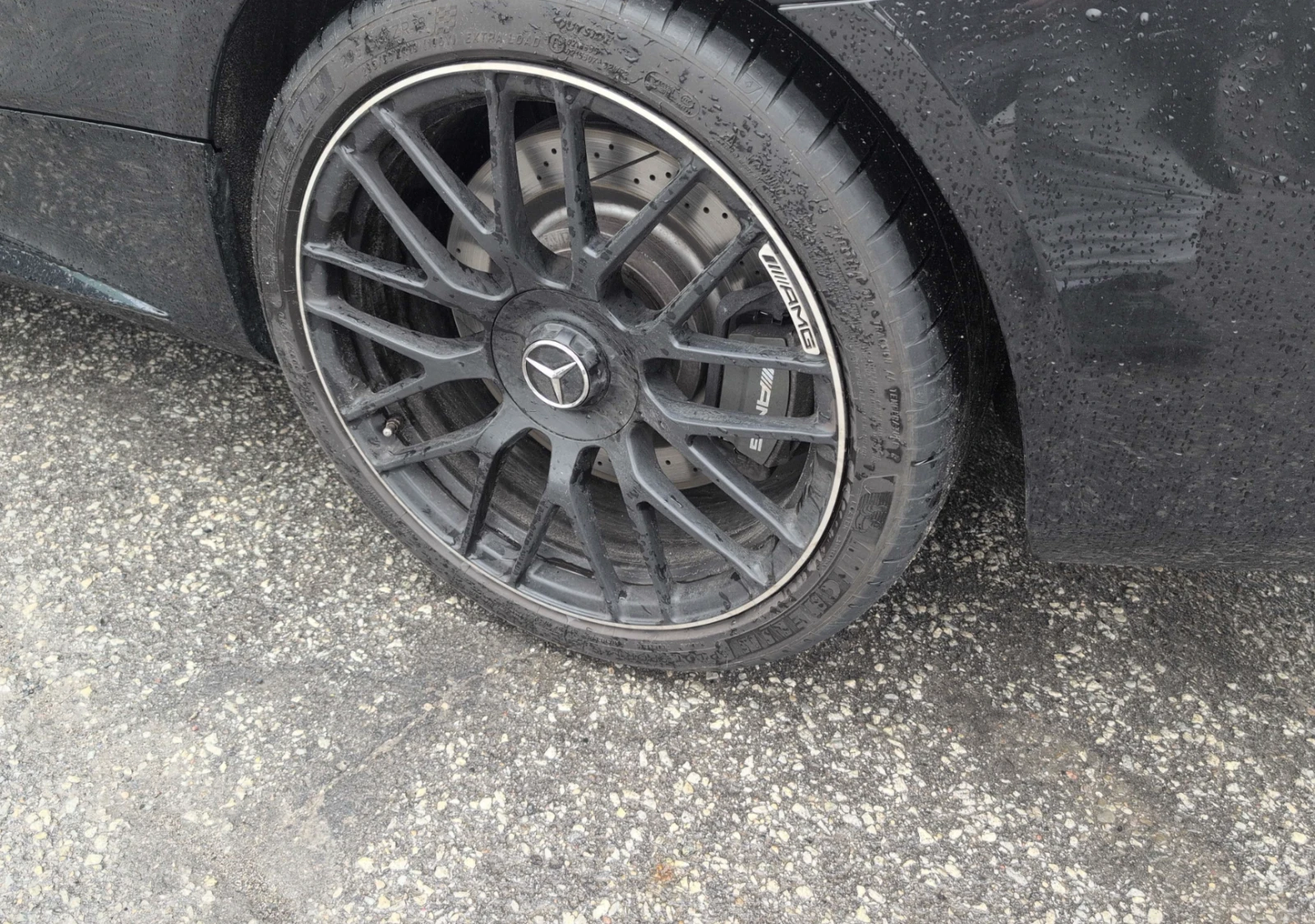 Mercedes-Benz C 63 AMG CARFAX* Подгрев* Обдухване* Кейлес* Blind Spot* , снимка 9 - Автомобили и джипове - 54001224