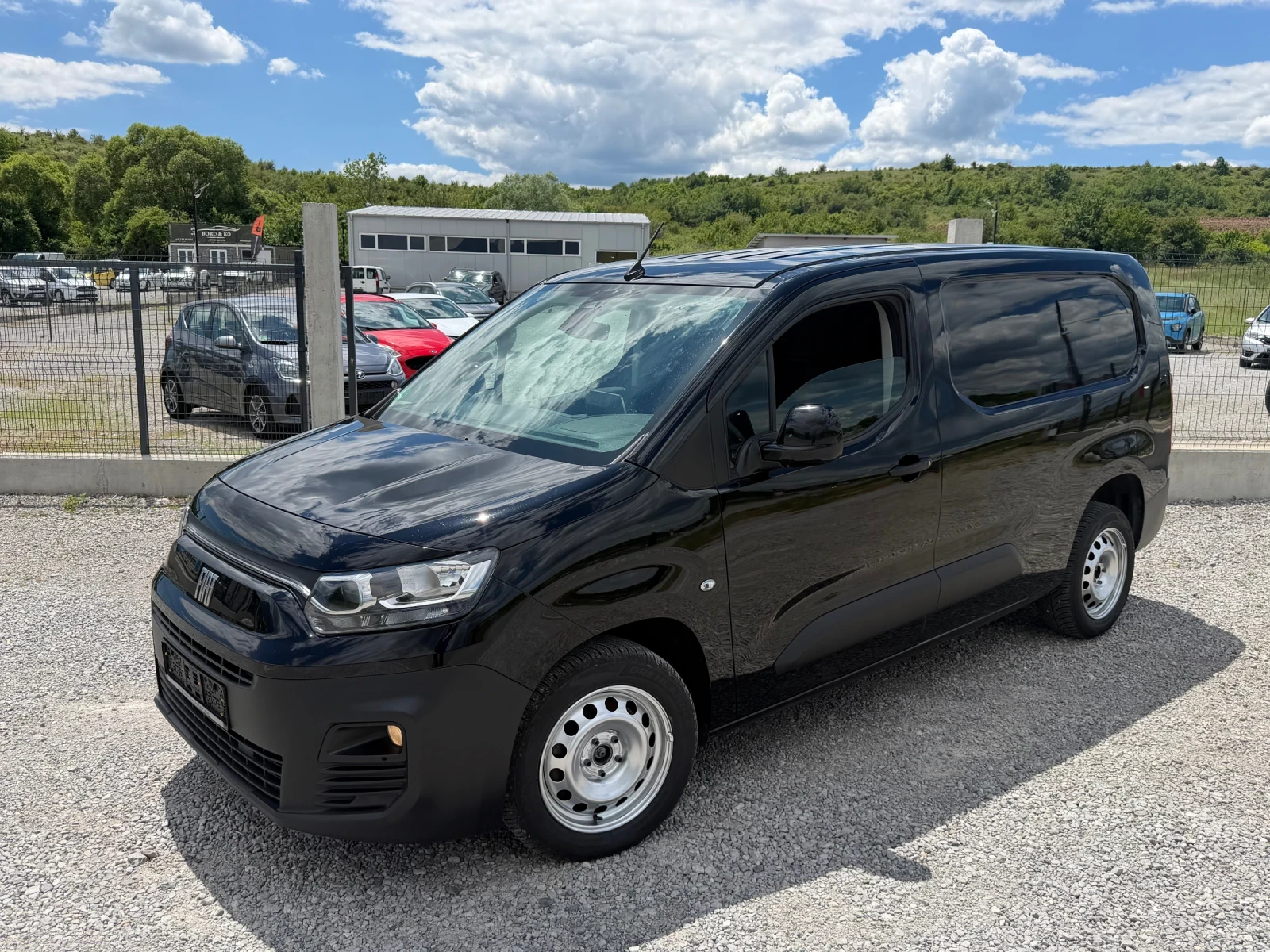 Fiat Doblo 1.5D Maxi L2 NAVI CAMERA APPLE CARPLAY EURO 6D, снимка 2 - Автомобили и джипове - 54904665