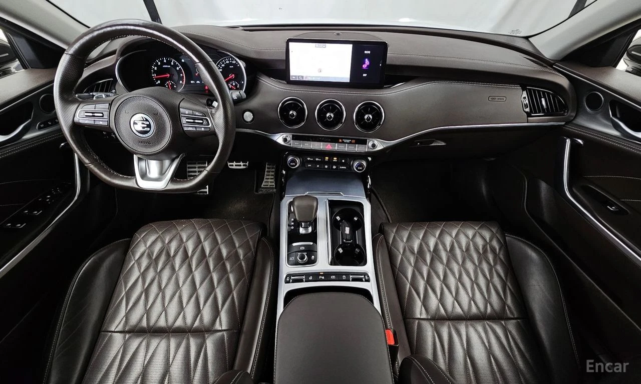 Kia Stinger 2.5* AWD* ОБДУХВАНЕ* ХЕДЪП* КАМЕРА* КЕЙЛЕС* , снимка 6 - Автомобили и джипове - 55031448