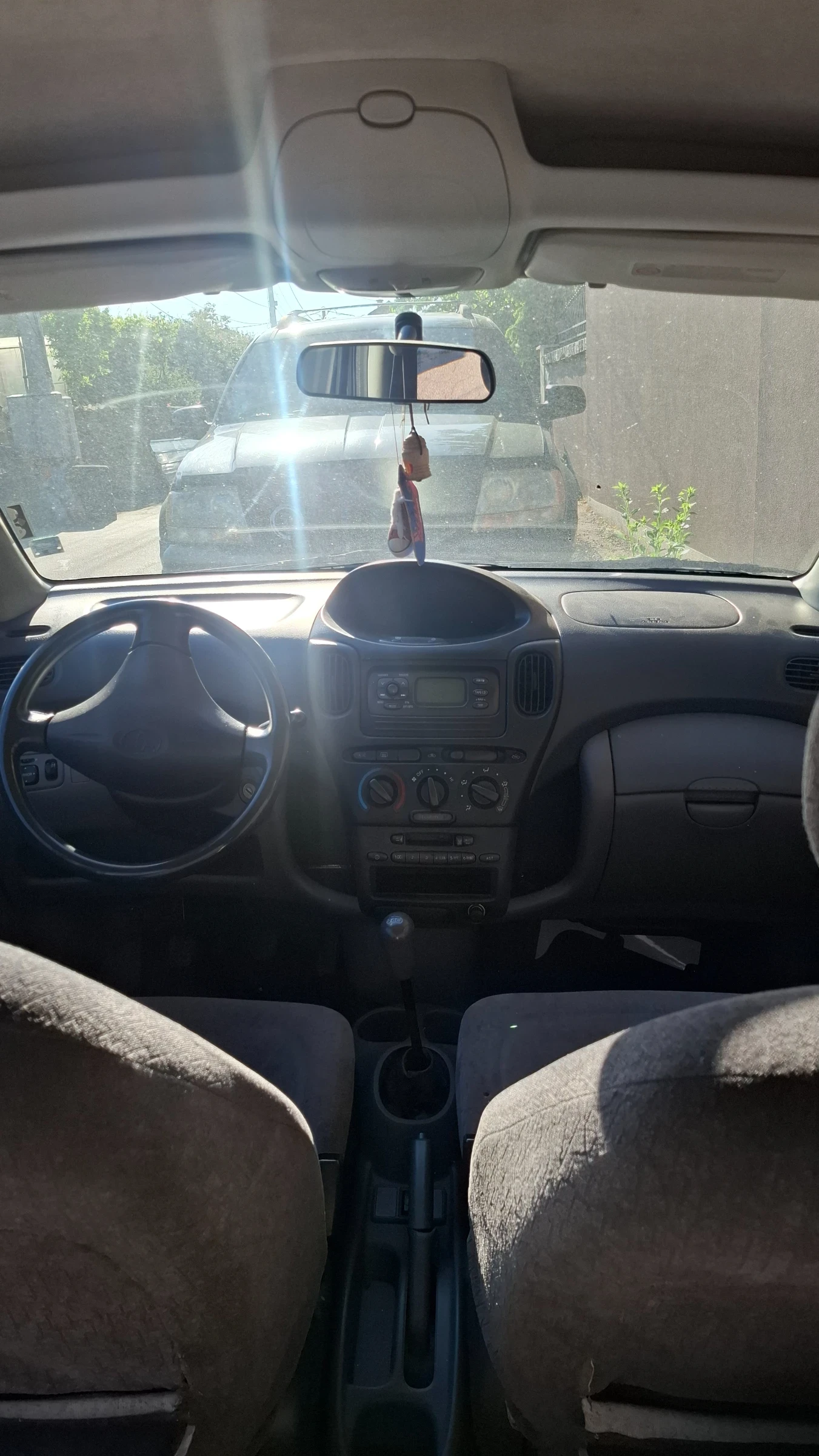Toyota Yaris verso, снимка 4 - Автомобили и джипове - 55224417