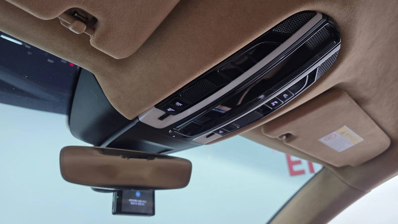 Porsche Panamera * Turbo* Pano* Keyless* Navi* , снимка 14 - Автомобили и джипове - 55323650