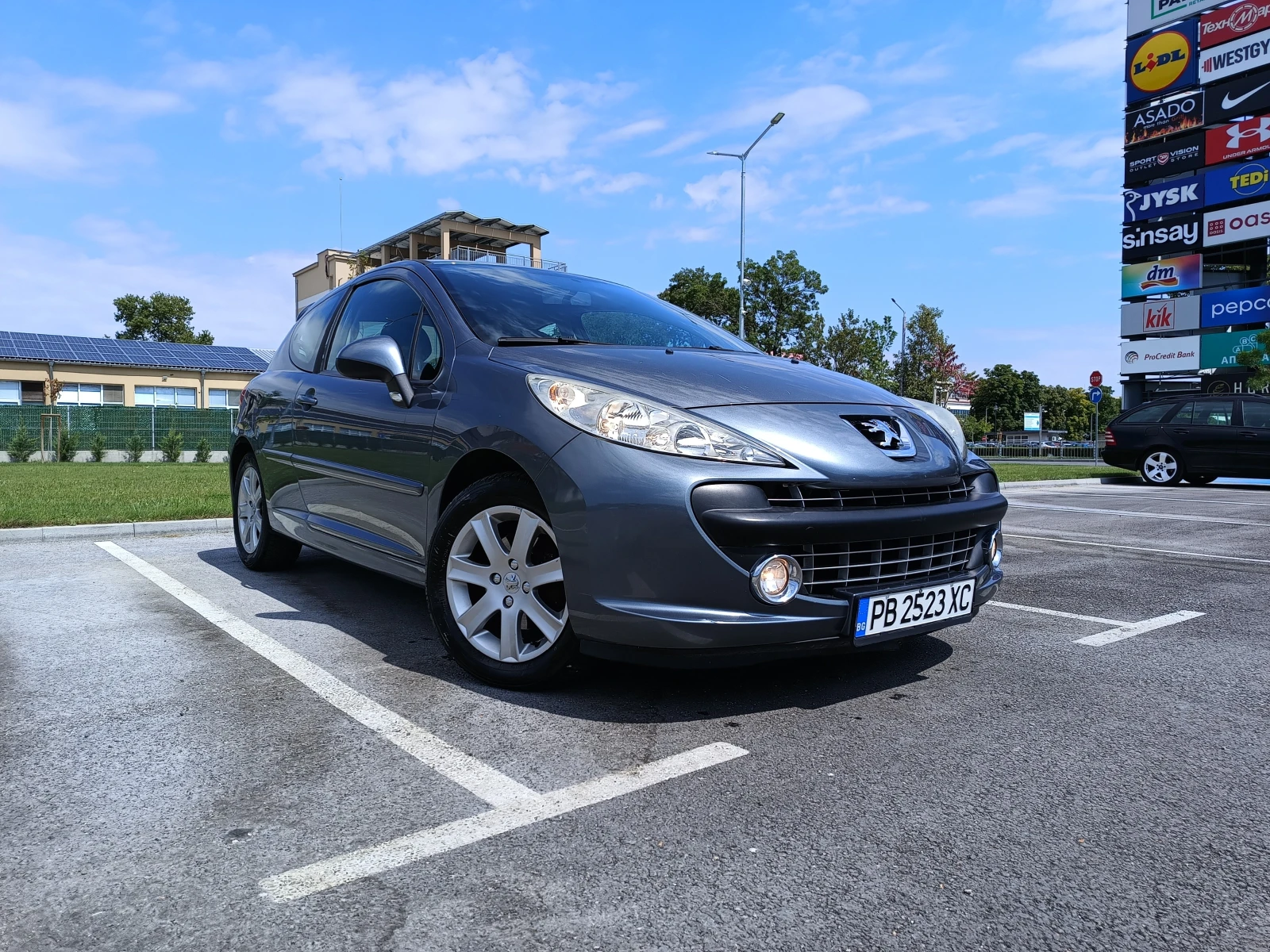 Peugeot 207