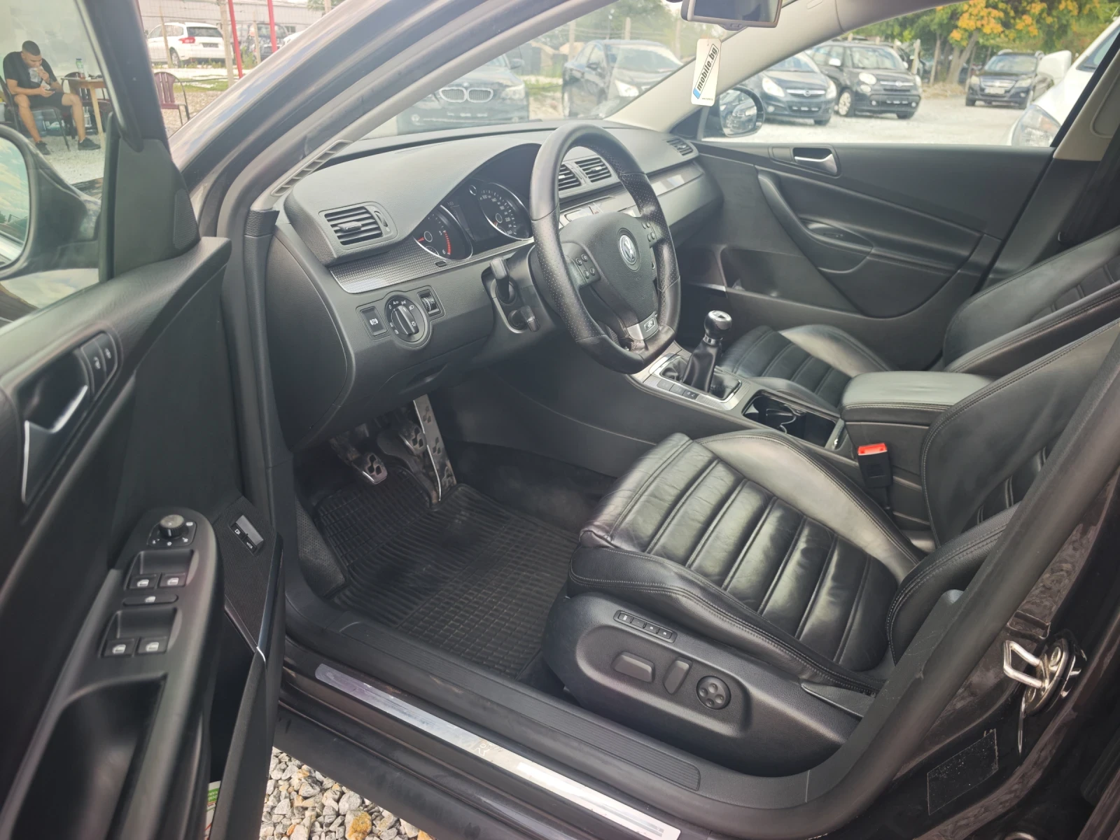 VW Passat 2.0TDI 4x4 fR, снимка 8 - Автомобили и джипове - 55411383
