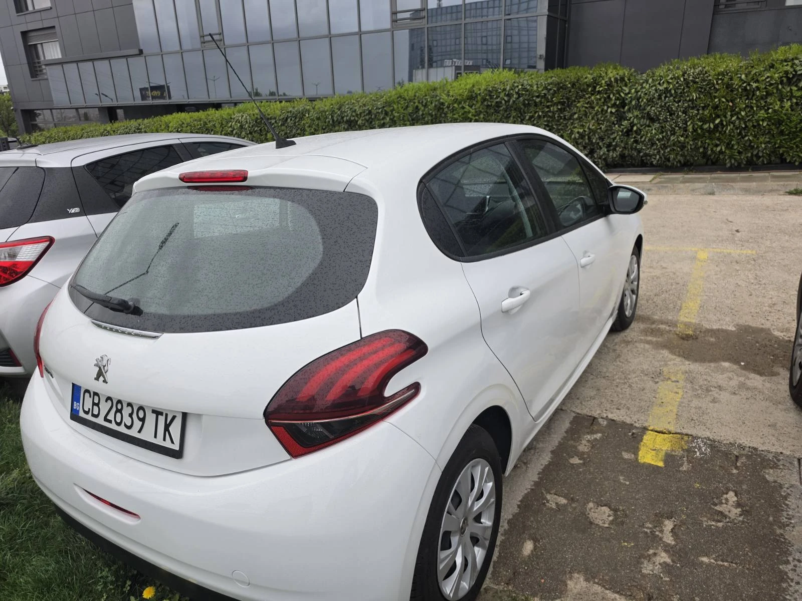 Peugeot 208 1.6 HDI 6B, снимка 4 - Автомобили и джипове - 56096629