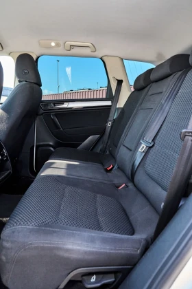 VW Touareg R-Line * Facelift * СМЕНЕНИ ВЕРИГИ * , снимка 10