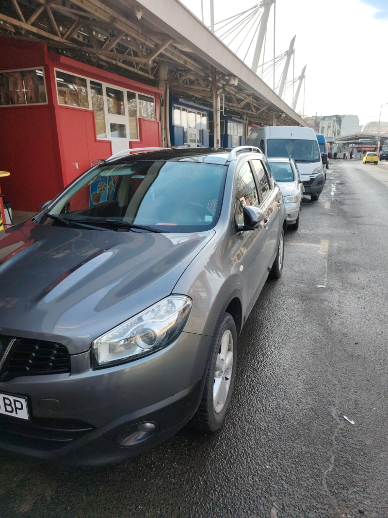 Nissan Qashqai, снимка 2 - Автомобили и джипове - 48468227