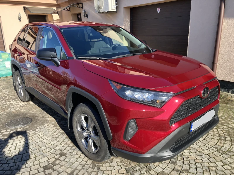 Toyota Rav4 LE AWD, снимка 3 - Автомобили и джипове - 48754155