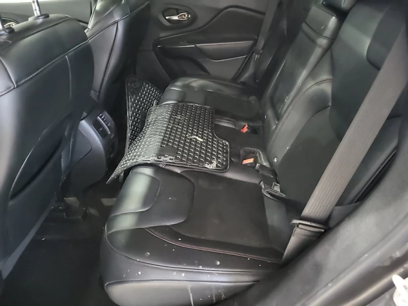 Jeep Cherokee * TRAILHAWK * ПАНОРАМА* * ПОДГРЕВ* , снимка 12 - Автомобили и джипове - 53394438