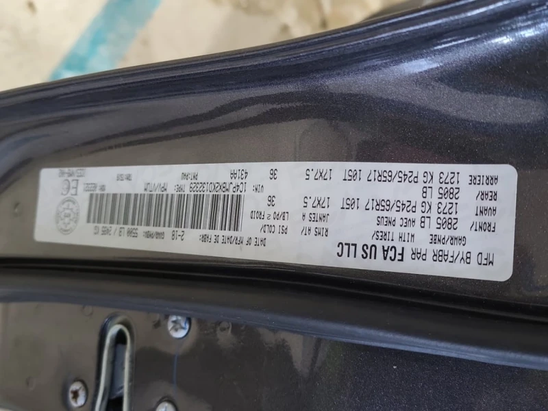 Jeep Cherokee * TRAILHAWK * ПАНОРАМА* * ПОДГРЕВ* , снимка 15 - Автомобили и джипове - 53394438