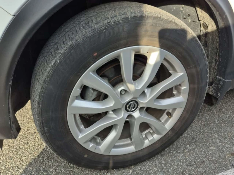 Nissan Qashqai S | CARFAX | БЕЗ ПЪРВОНАЧАЛНА ВНОСКА| 2 Keys, снимка 6 - Автомобили и джипове - 53539865