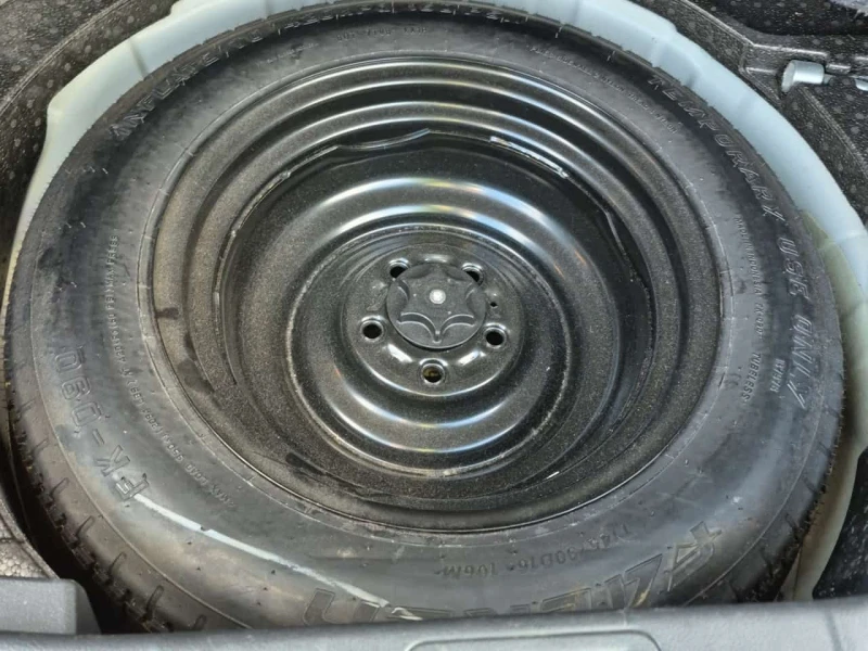 Nissan Qashqai S | CARFAX | БЕЗ ПЪРВОНАЧАЛНА ВНОСКА| 2 Keys, снимка 14 - Автомобили и джипове - 53539865