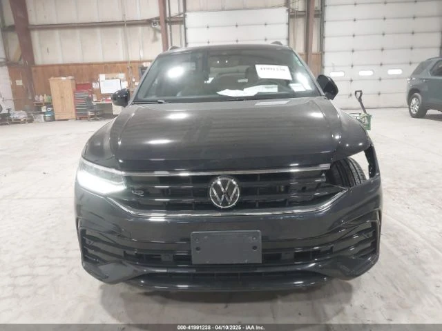 VW Tiguan SE R-LINE BLACK - изображение 5