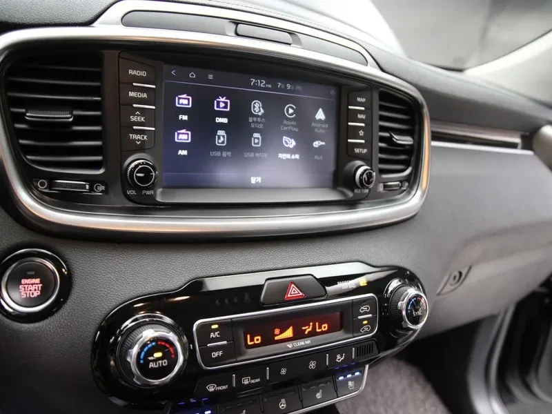 Kia Sorento 2.0 TURBO 2WD NOBLESSE | Mobile.bg � ����������� 17