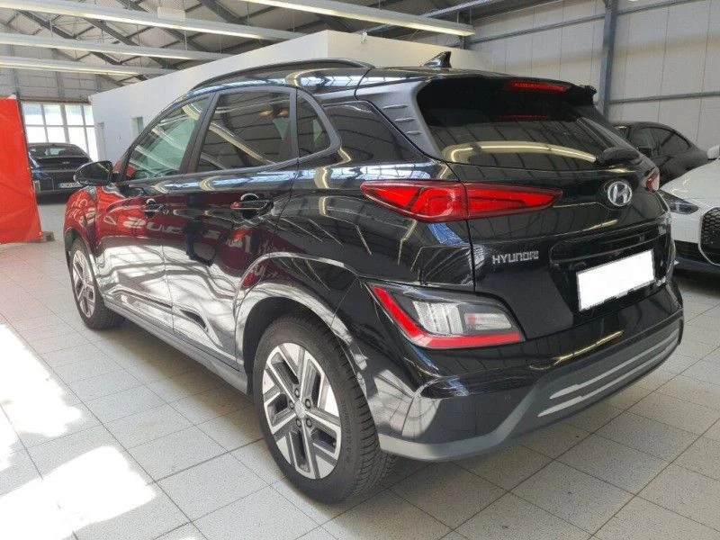 Hyundai Kona 64kw* Камера* 100%SOH* ТЕРМОПОМПА, снимка 4 - Автомобили и джипове - 55737122