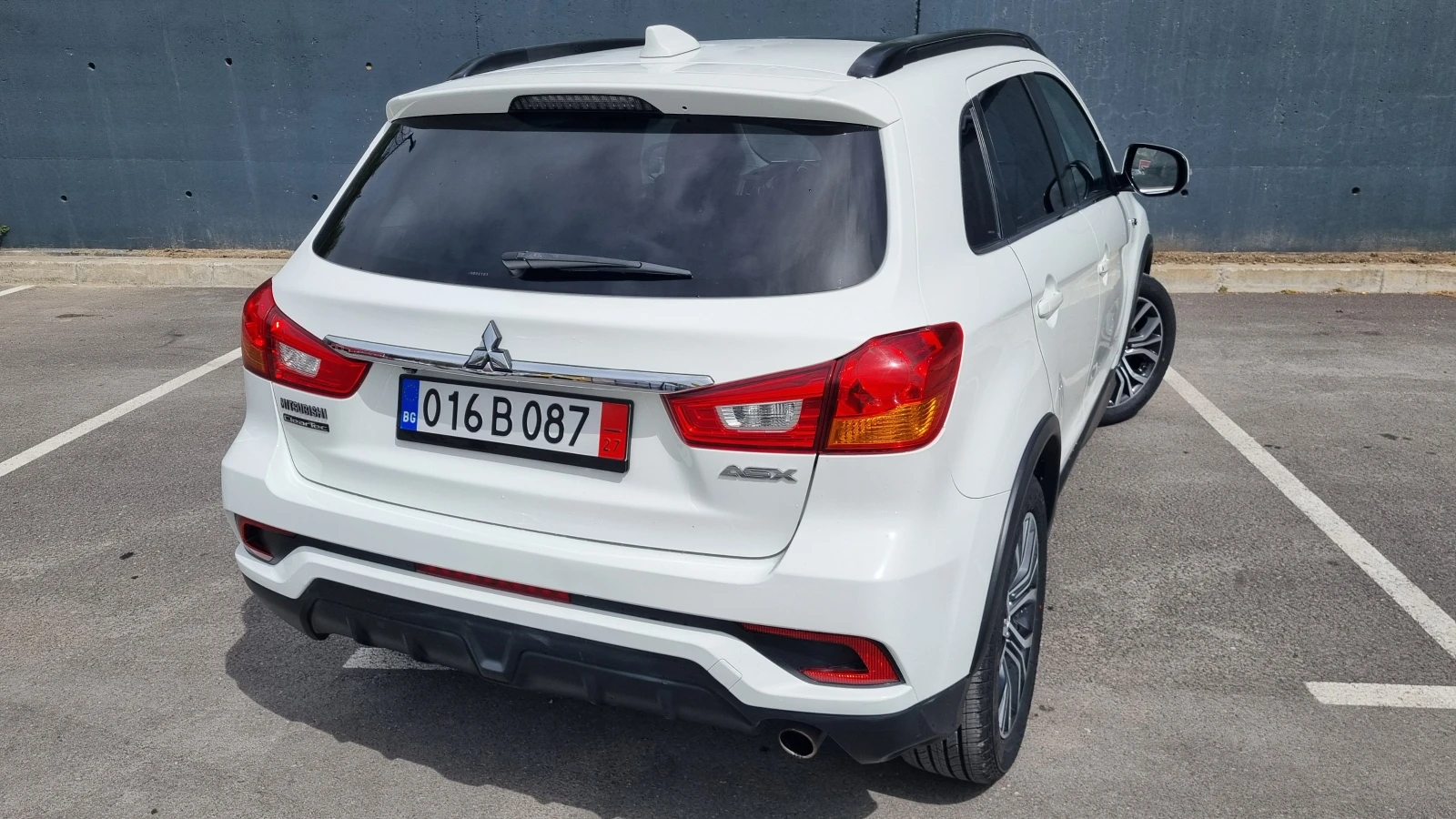 Mitsubishi ASX 1.6 I  Панорама, Keyless , Камера задно виждане  - изображение 6