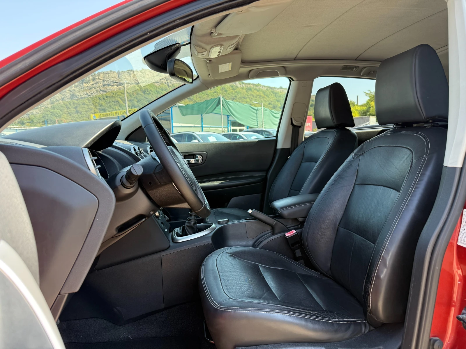 Nissan Qashqai 2.0DCI-4X4-ТЕКНА-ПОДГРЕВ-НАВИ-ПАНОРАМА-КЛИМАТРОНИК - изображение 9